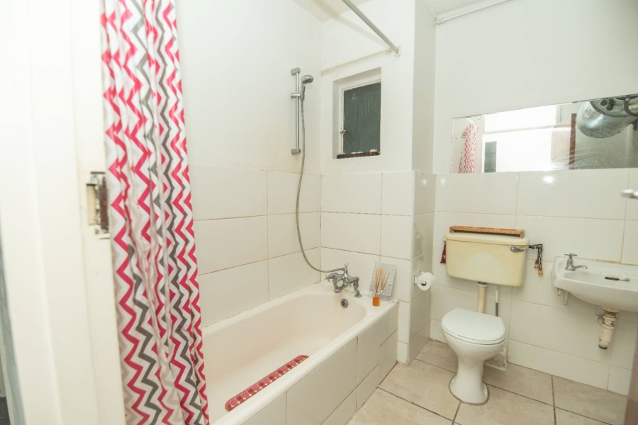 2 Bedroom Property for Sale in Humewood Eastern Cape